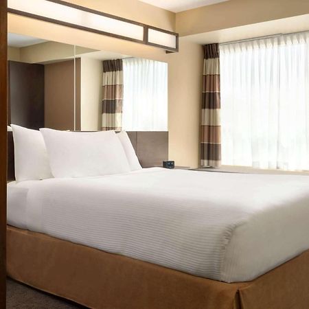 Microtel Inn And Suites By Wyndham Weyburn Eksteriør billede