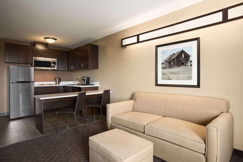 Microtel Inn And Suites By Wyndham Weyburn Værelse billede