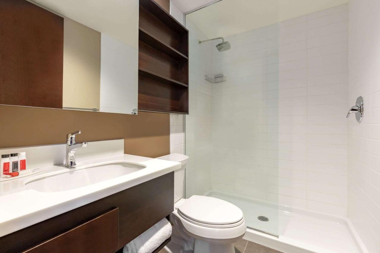 Microtel Inn And Suites By Wyndham Weyburn Eksteriør billede